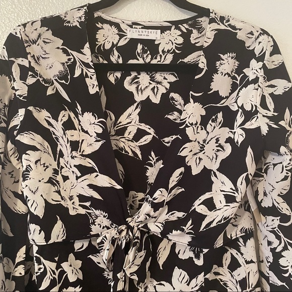 Flynn Skye London Dress XS - Picture 3 of 9